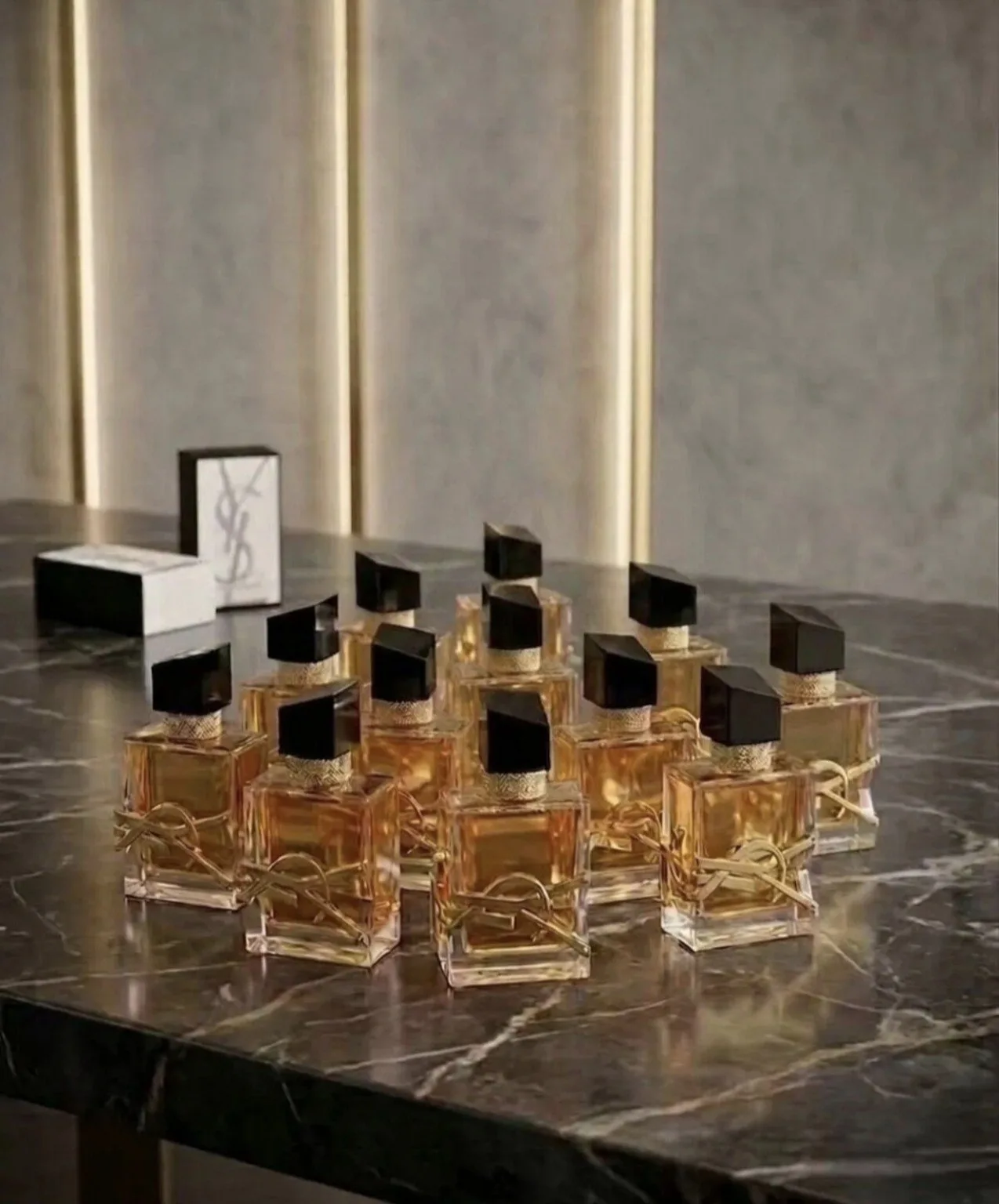 توزيعات عطور منسقة 12قطعة